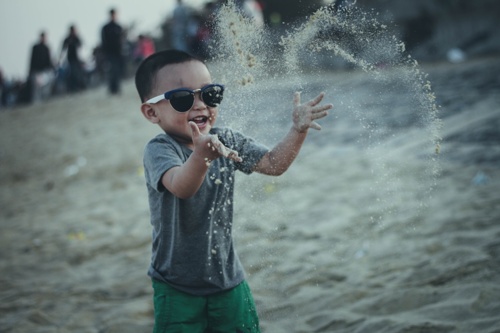 occhiali da sole per bambini